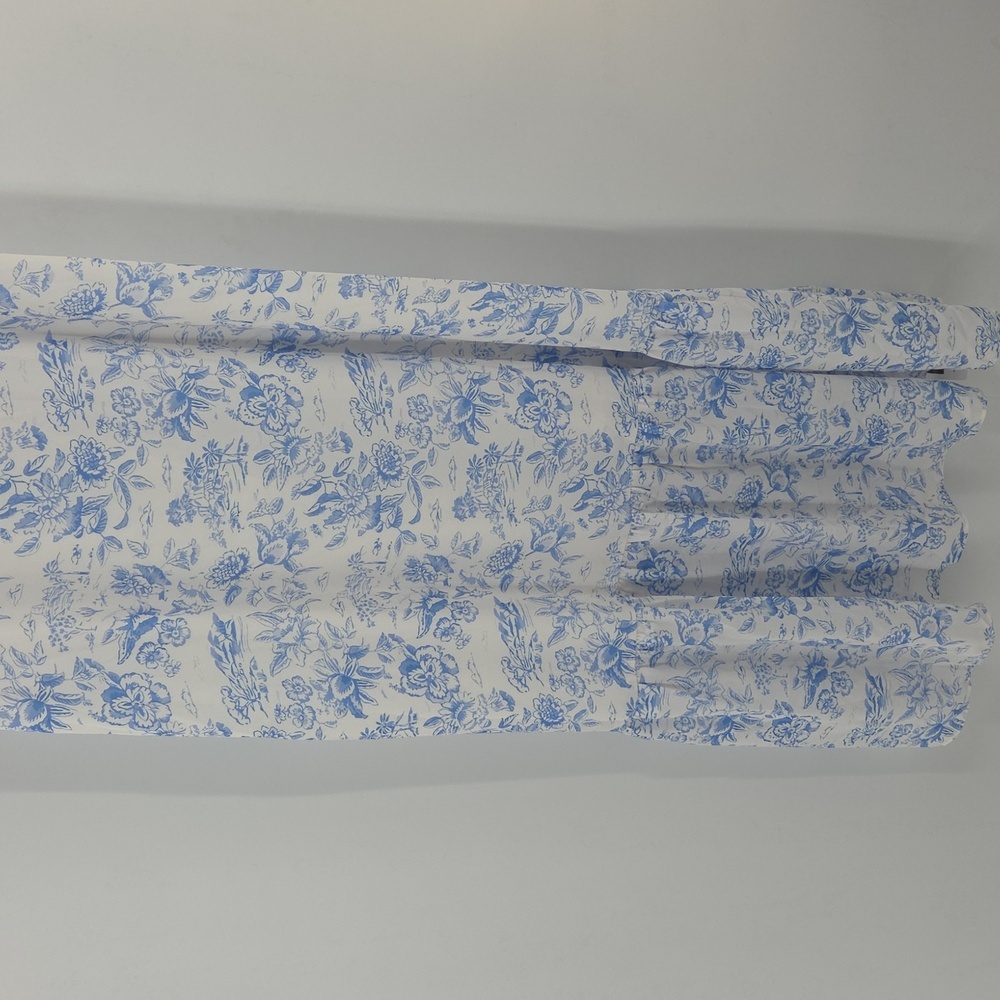 Chic Blue And White Floral Maxi Dress - Picture 11 of 16